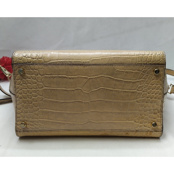 Kate Spade Mustard Yellow Patent Leather Crocodile Embossed  Kate Spade Parliament Yellow Tan Leather Crocodile Embossed Zipper Satchel Bag